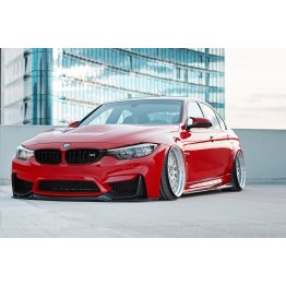 Комплект обвеса из накладок на BMW M3 F80